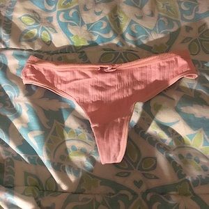 Pink/pale thong